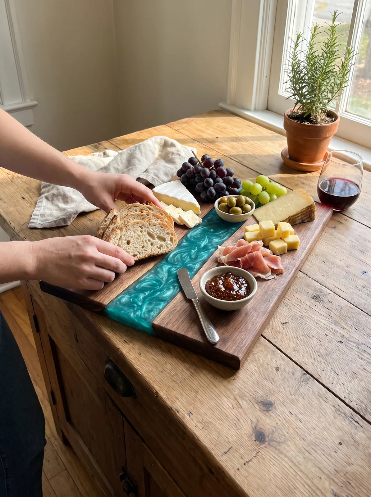 Resin River Acacia Cutting Board - iwt3_image