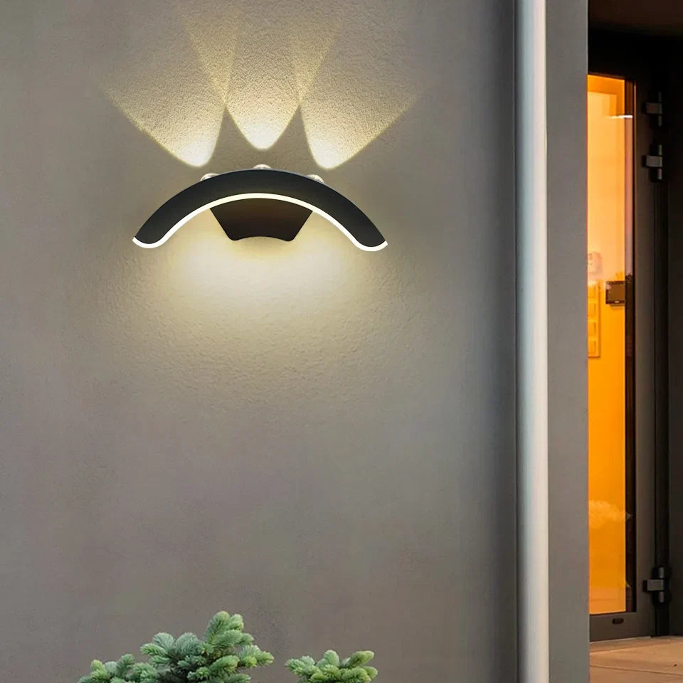 StormLite Outdoor Wall Light