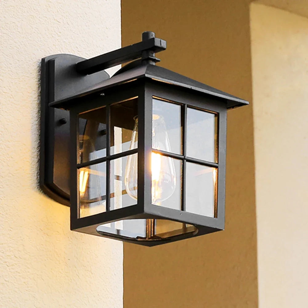Camden Outdoor Wall Lamp