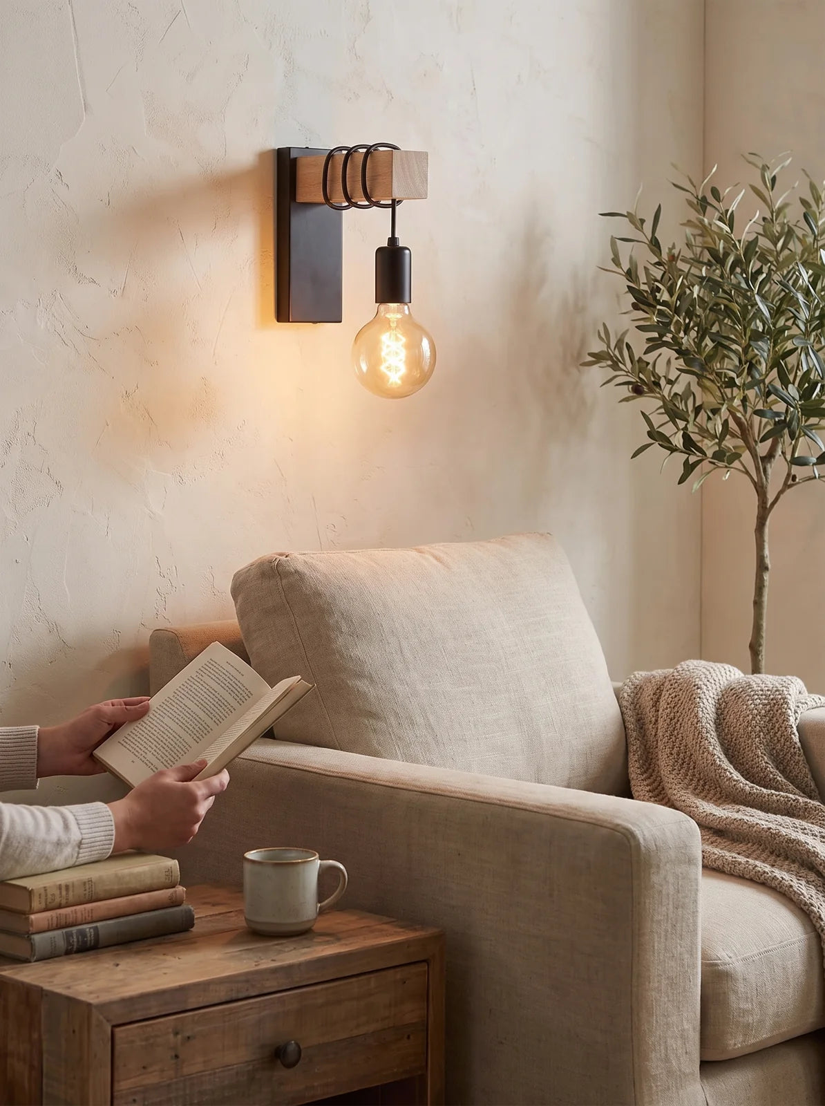 Modern Industrial Wall Sconce - iwt2_image