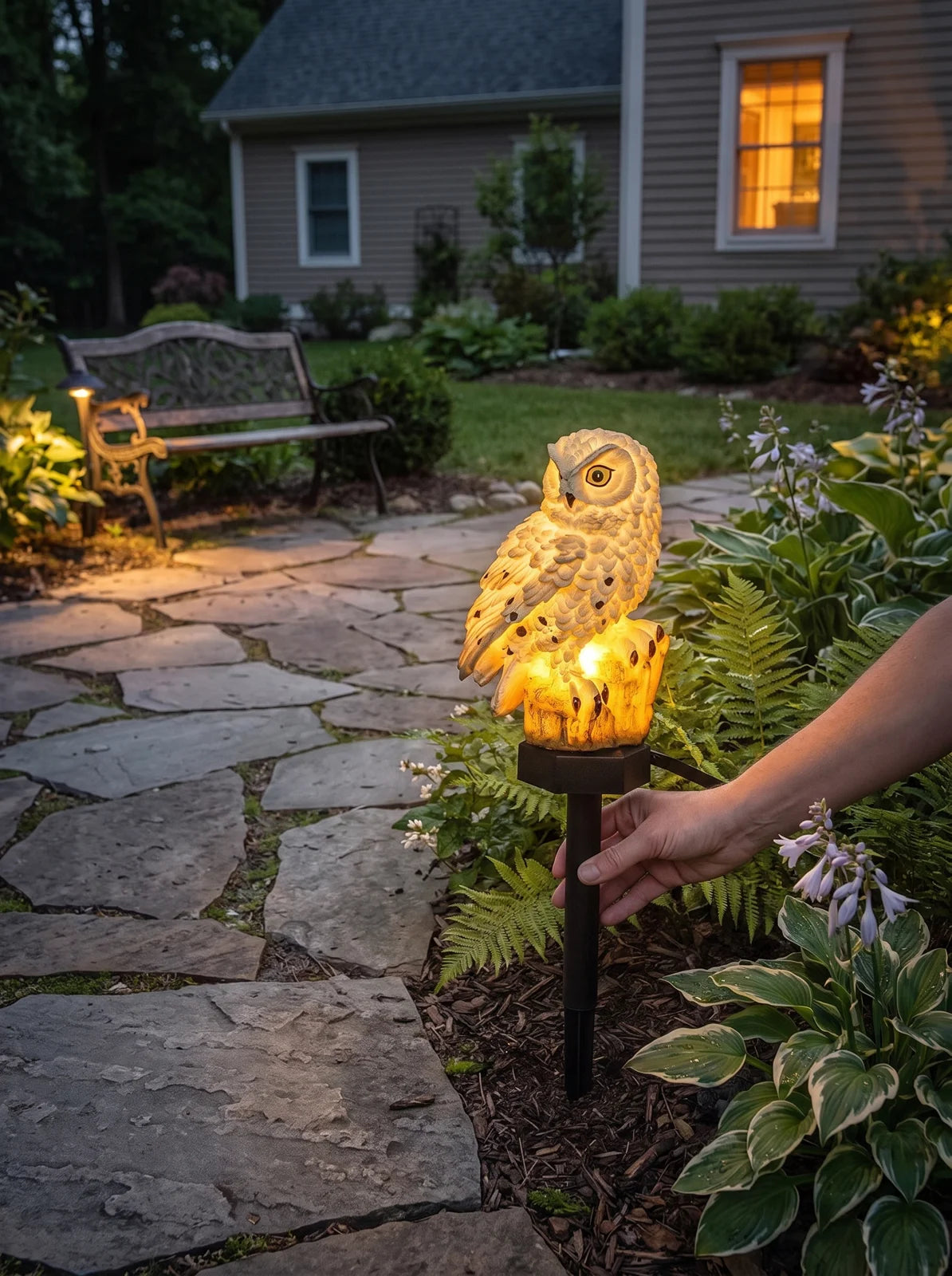 Solar Owl Garden Pathway Light - iwt2_image