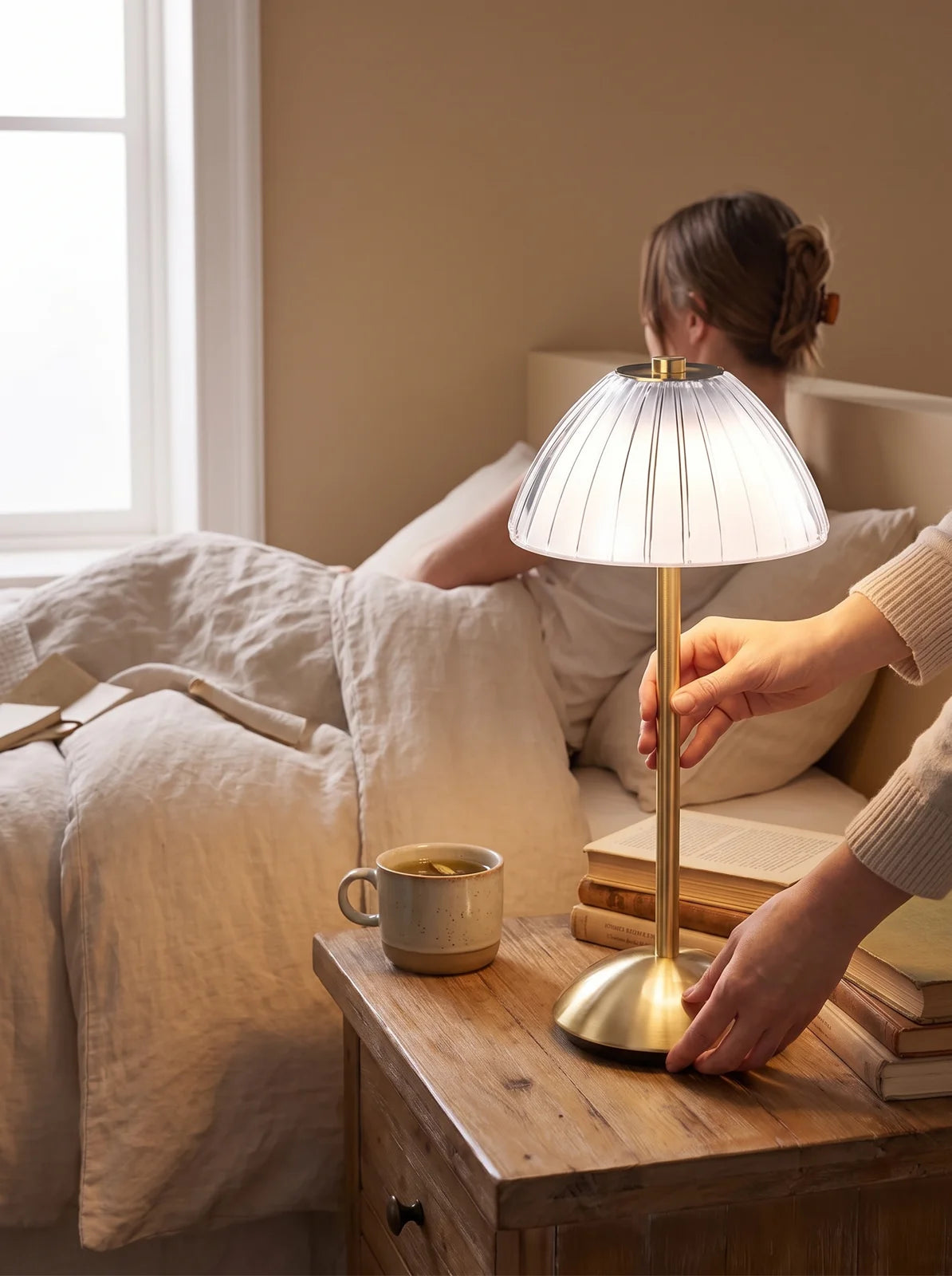 Golden Touch Table Lamp - iwt3_image