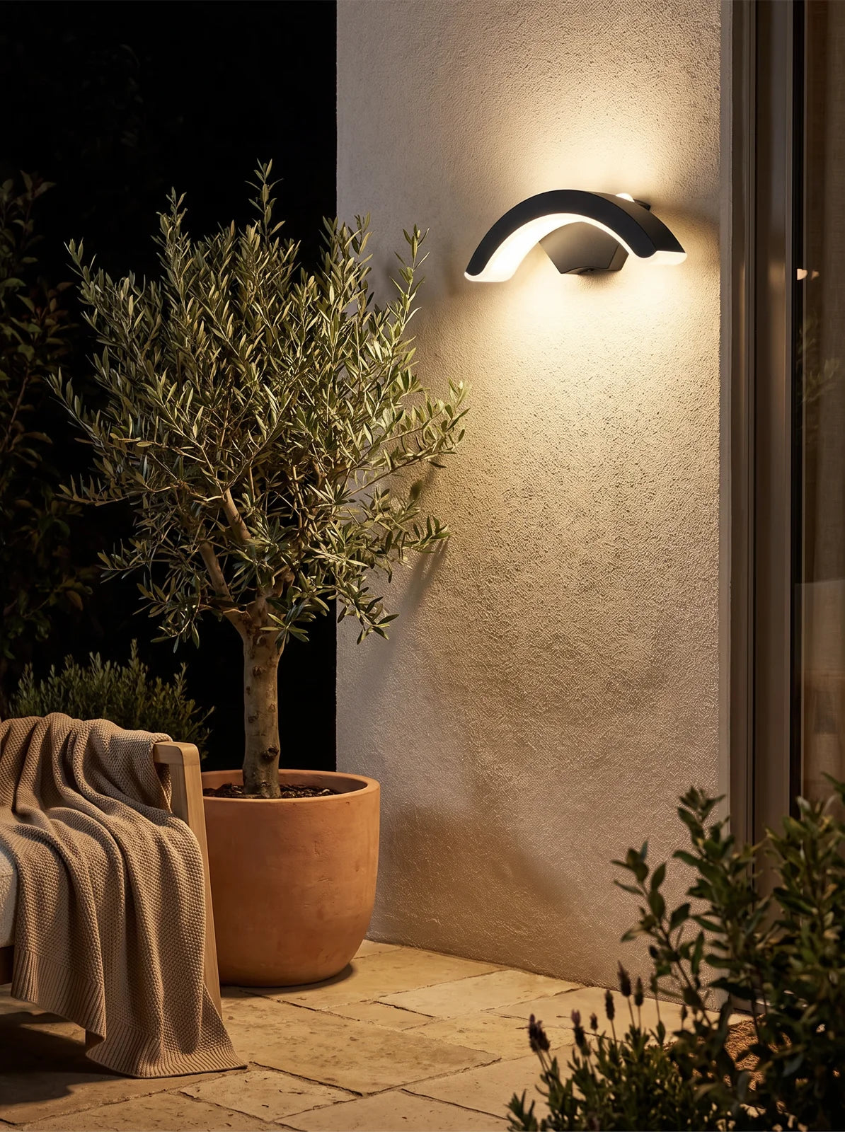 StormLite Outdoor Wall Light - iwt1_image