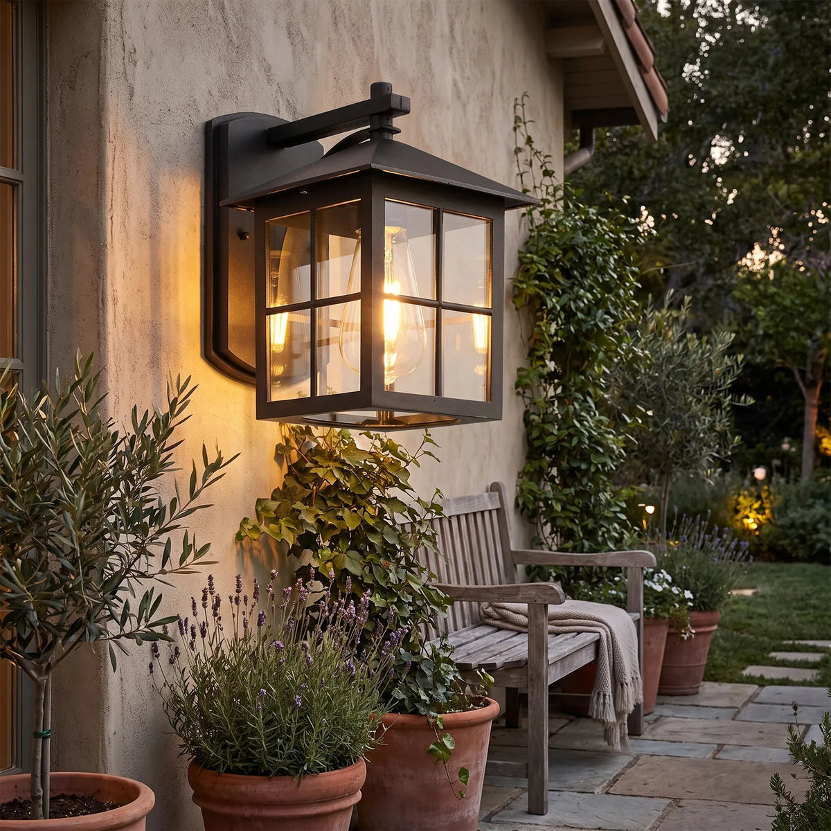 Camden Outdoor Wall Lamp