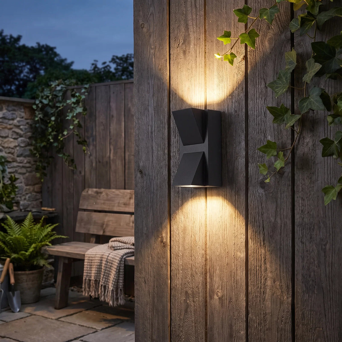 Modern LED Outdoor Wall Light 6W